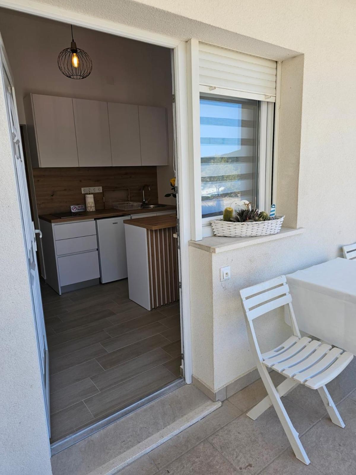Apartmani Butigan-Tiha Luka Neum Exterior photo