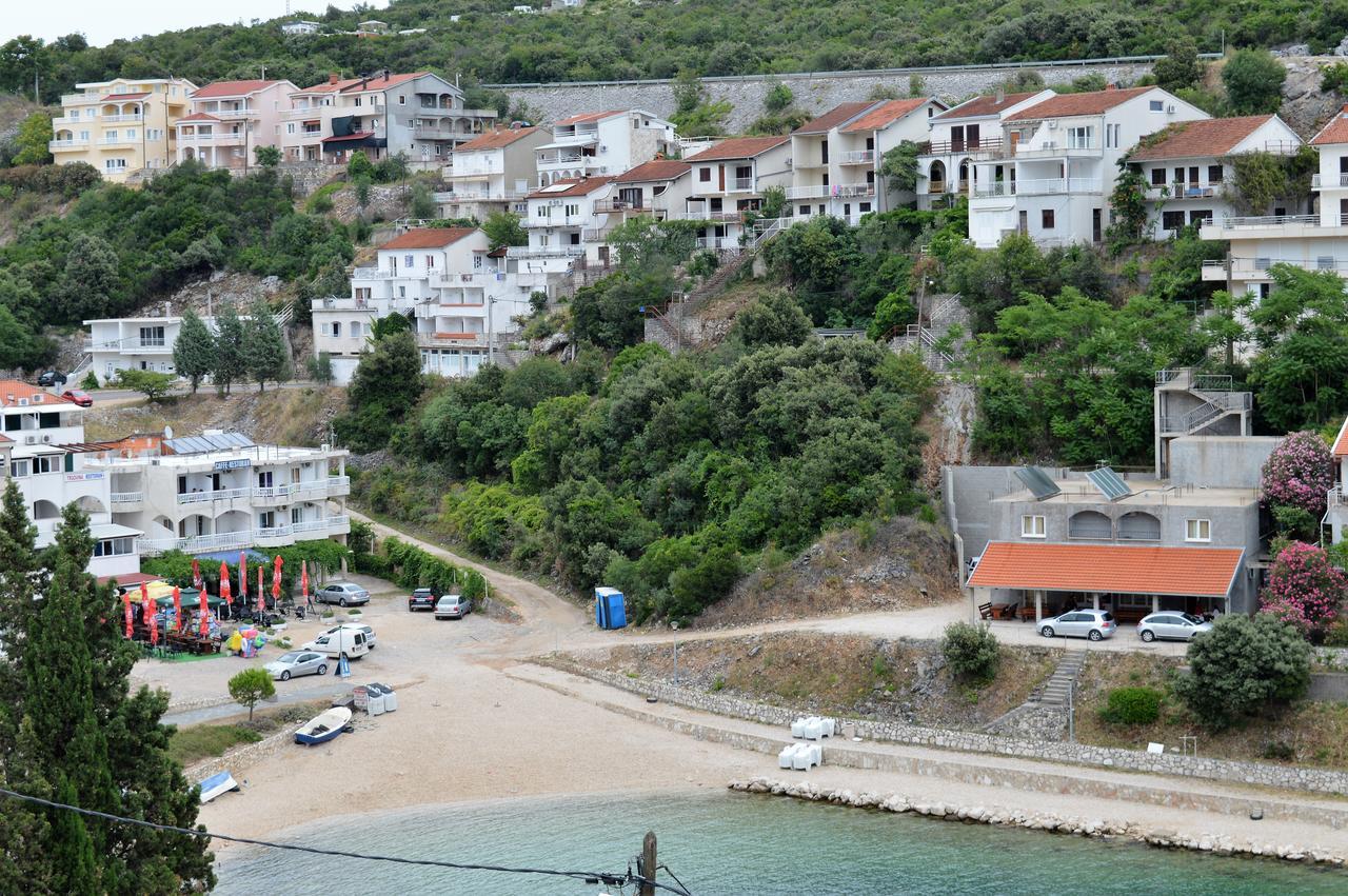 Apartmani Butigan-Tiha Luka Neum Exterior photo